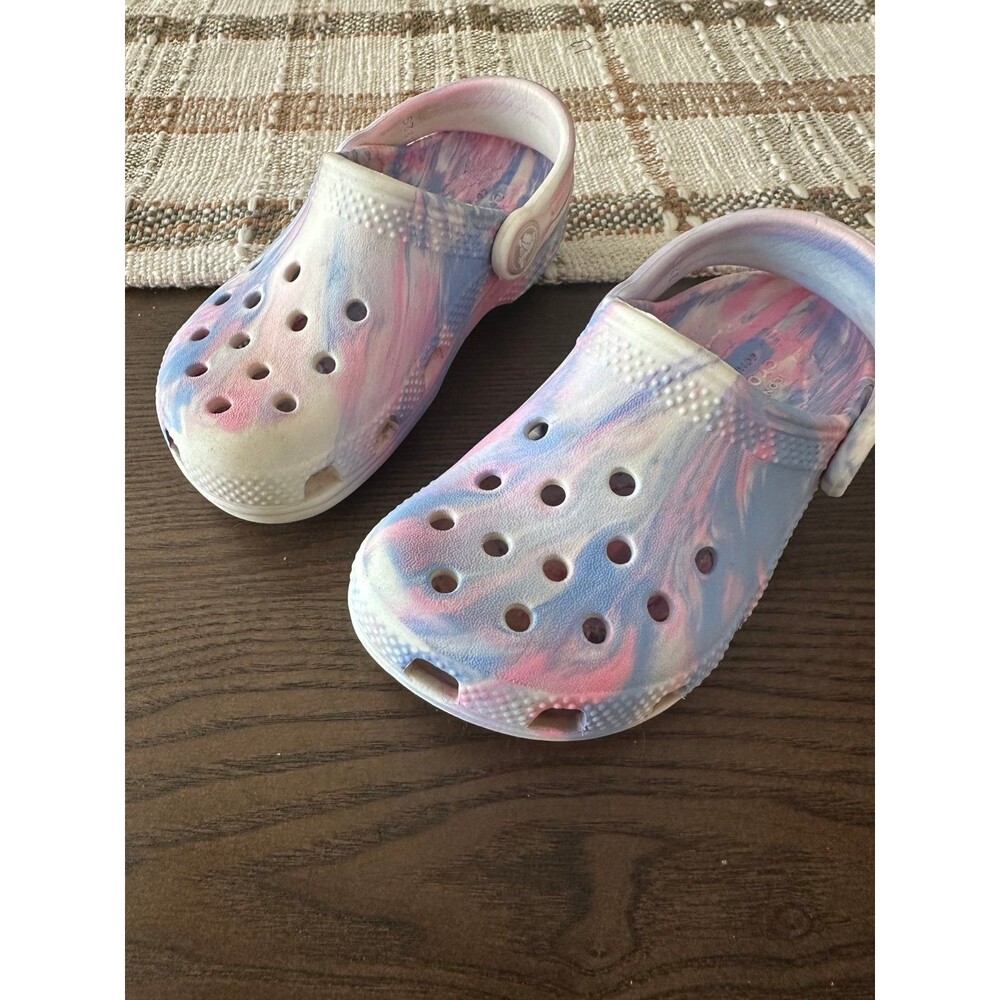 Kids’ Crocs Classic Clogs – Shoe Size 9/C9 – Pastel Tie-Dye